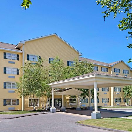 Ramada By Wyndham Saco/Old Orchard Beach Area Εξωτερικό φωτογραφία