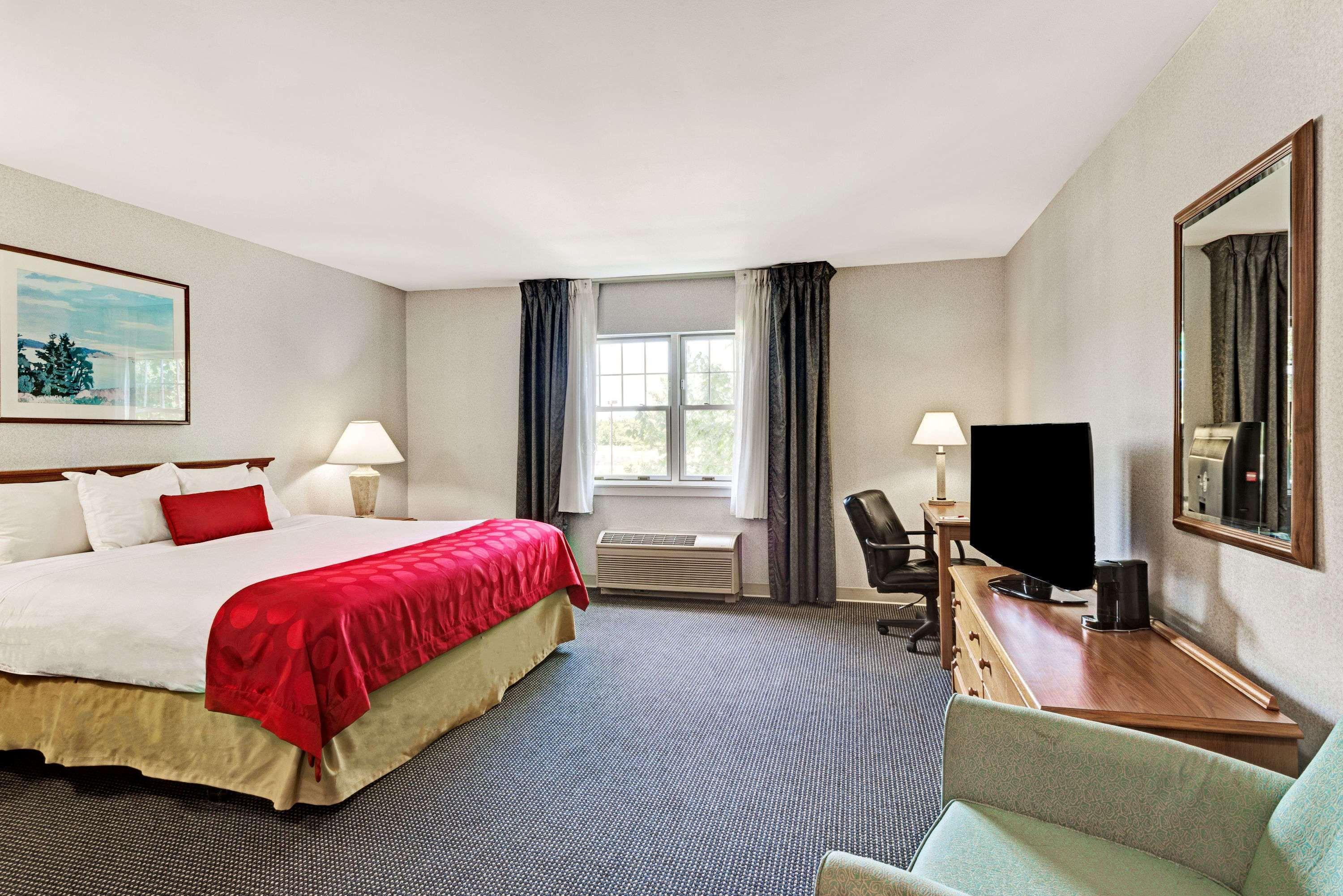 Ramada By Wyndham Saco/Old Orchard Beach Area Εξωτερικό φωτογραφία