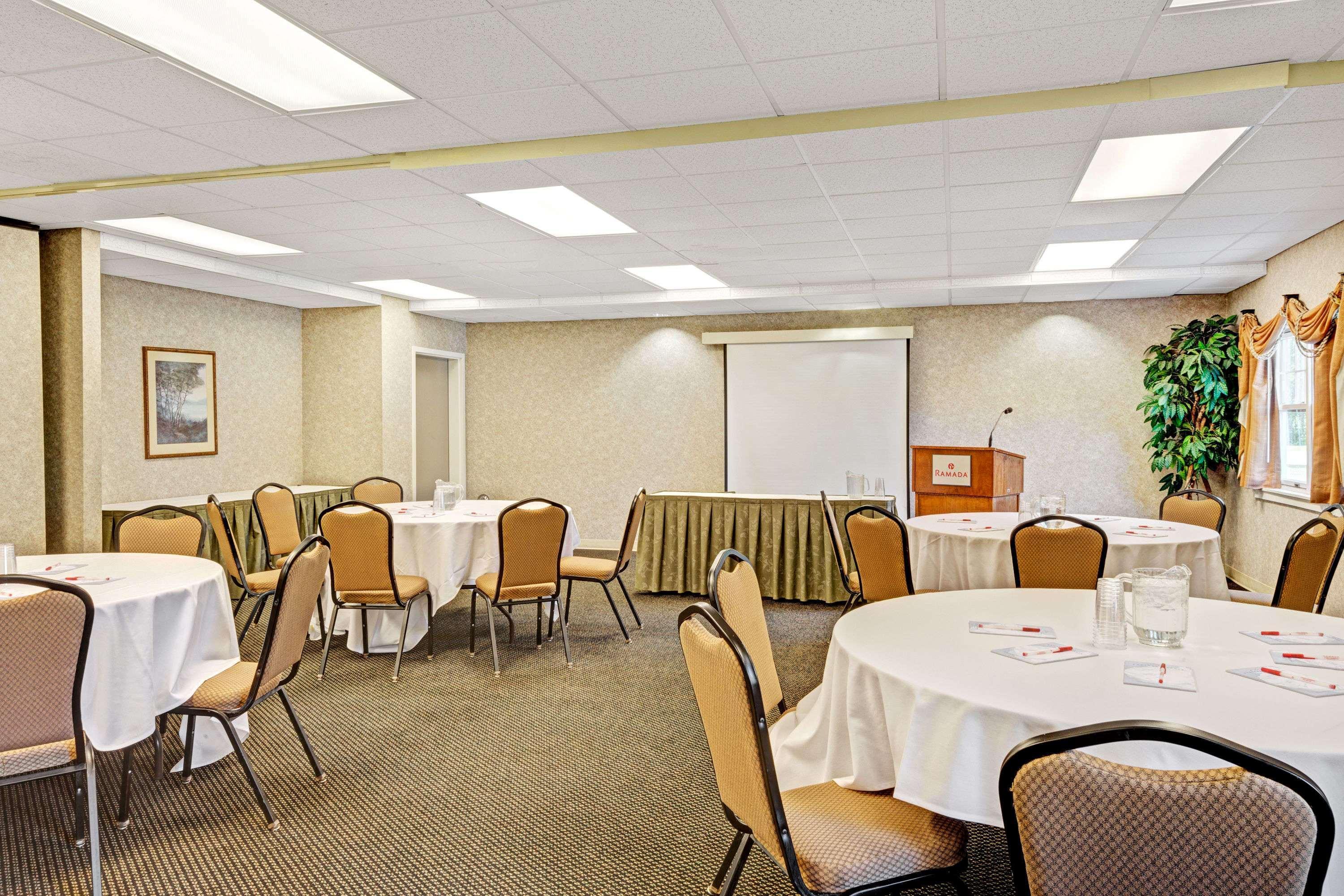 Ramada By Wyndham Saco/Old Orchard Beach Area Εξωτερικό φωτογραφία