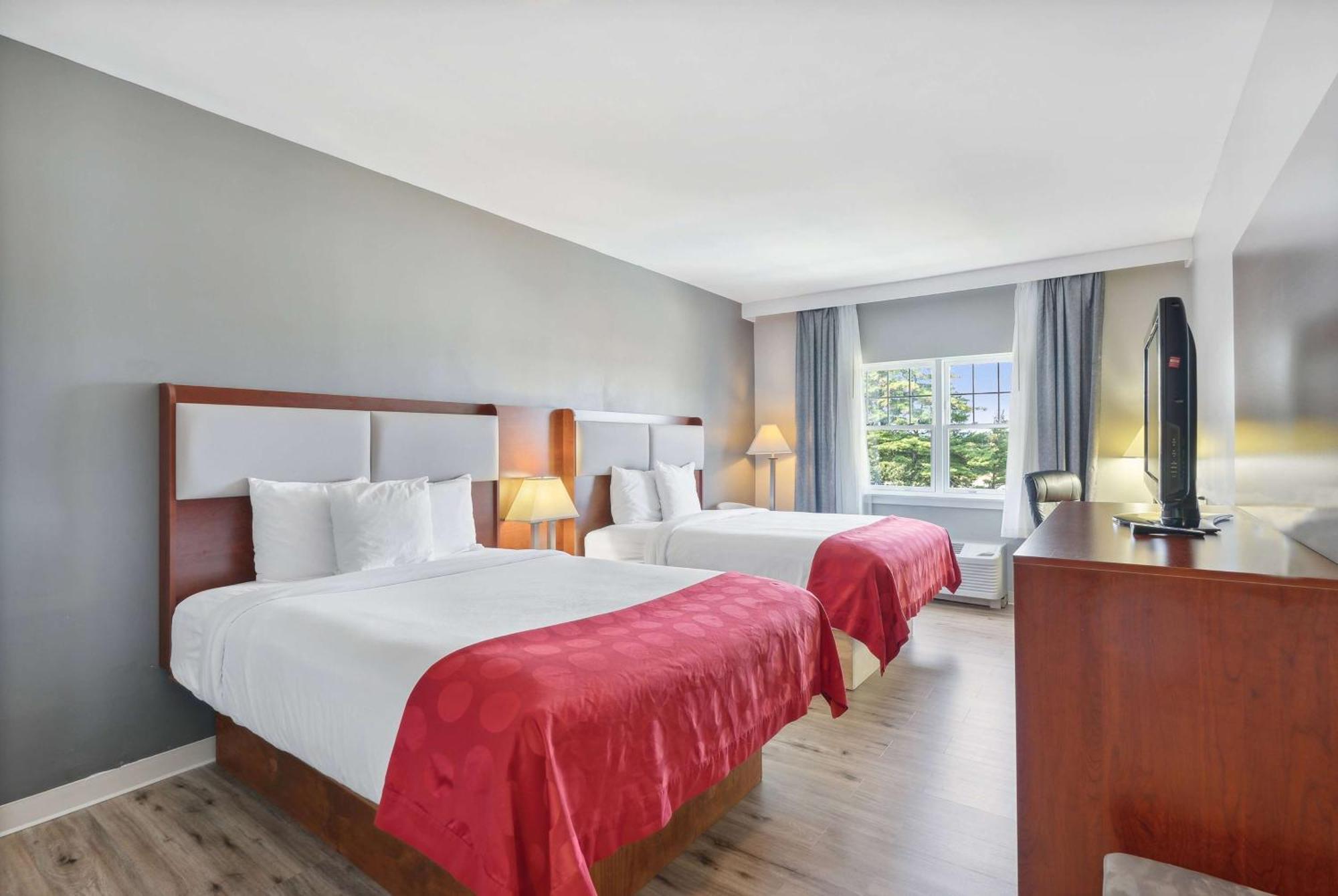 Ramada By Wyndham Saco/Old Orchard Beach Area Εξωτερικό φωτογραφία