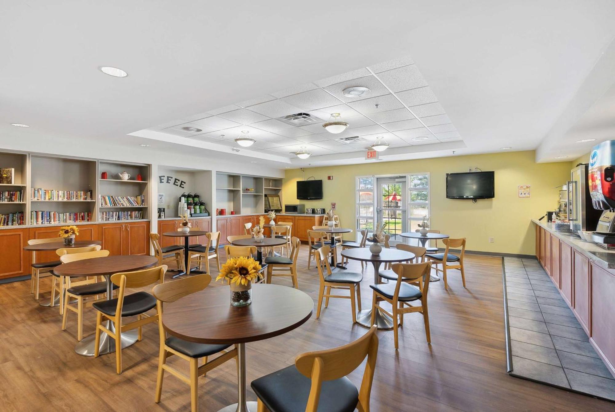 Ramada By Wyndham Saco/Old Orchard Beach Area Εξωτερικό φωτογραφία